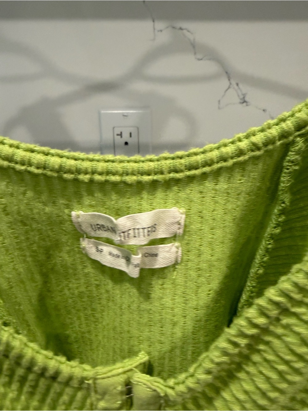 Urban Outfitters Bright Lime Green Cropped Hook Tank - Picture 4 of 4